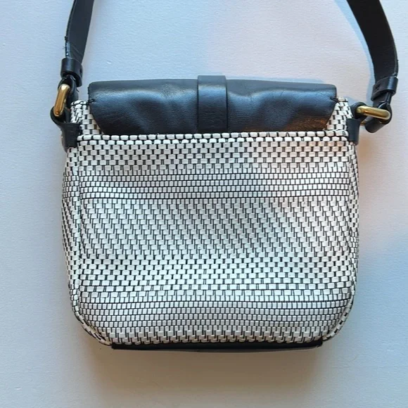 Marc by Marc Jacob’s black and white crossbody bag - Picture 2 of 6